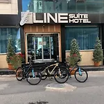 Hotel Line