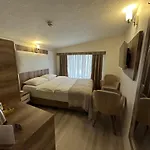 Отель Line
