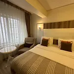 Hotel Line 3*