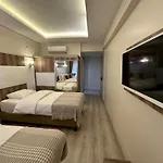 Hotel Line 3*