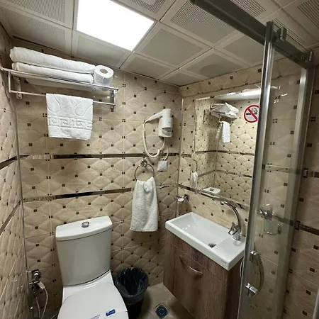 Line Hotel